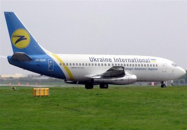 سقوط هواپیمای بوئینگ اوکراینی در نزدیکی فرودگاه امام (ره) /تعداد دقیق مسافران و خدمه هواپیمای سقوط کرده اوکراینی مشخص شد