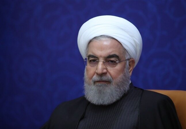 نامه ۲۴ اقتصاددان به رئیس‌جمهور/ با ۱۰راهکار، بدون کمک خارجی اقتصاد ایران را نجات دهید