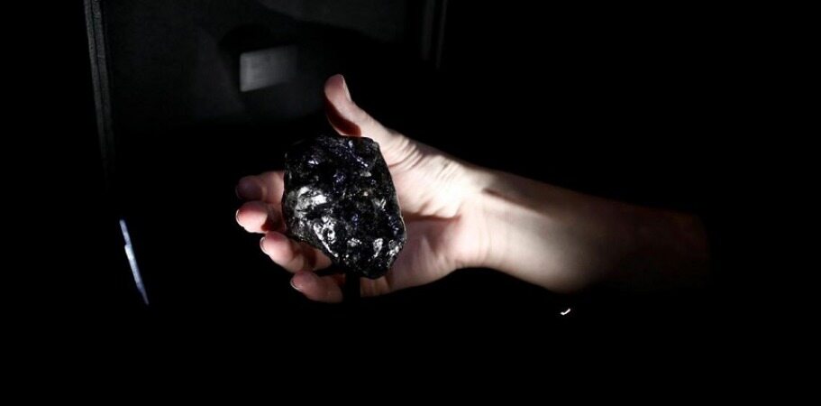 (تصاویر) دومین الماس بزرگ دنیا رونمایی شد