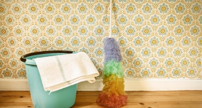 چند روش ساده و کاربردی برای تمیز کردن کاغذ دیواری منزل