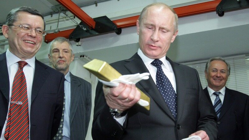 عطش سیری ناپذیر روسها برای خرید طلا ادامه دارد