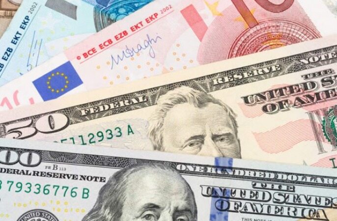 افزایش نرخ دلار و یورو در صرافی ملی /جزئیات قیمت رسمی انواع ارز