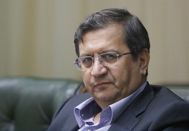 رئیس کل بانک مرکزی: بانک مرکزی توانست جلوی آسیب‌های شدید به اقتصاد ایران در سال ۹۸ را بگیرد