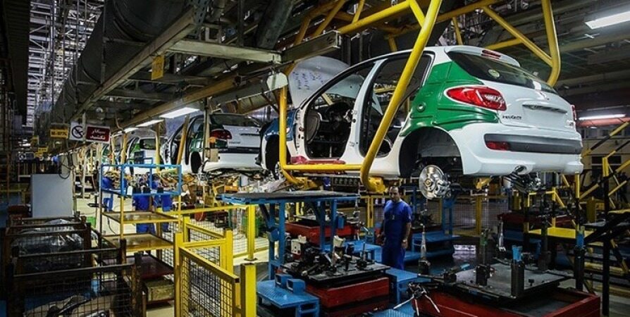 زمزمه‌های موافقت دولت با افزایش 30 درصدی قیمت کارخانه‌ای خودرو