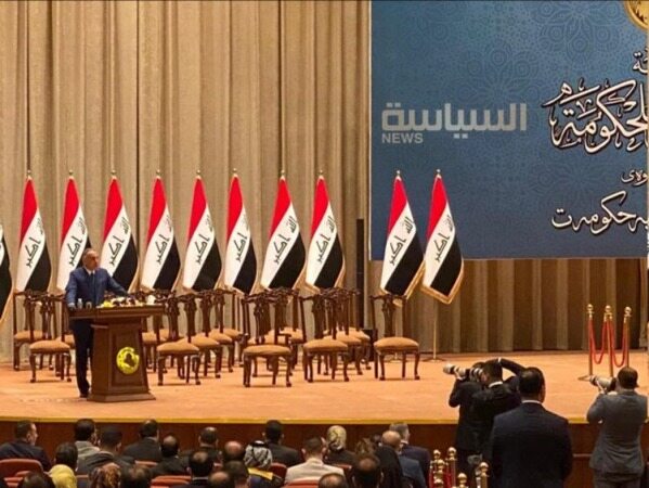 کابینه عراق از پارلمان رأی اعتماد گرفت/ الکاظمی رسماً نخست‌ وزیر شد