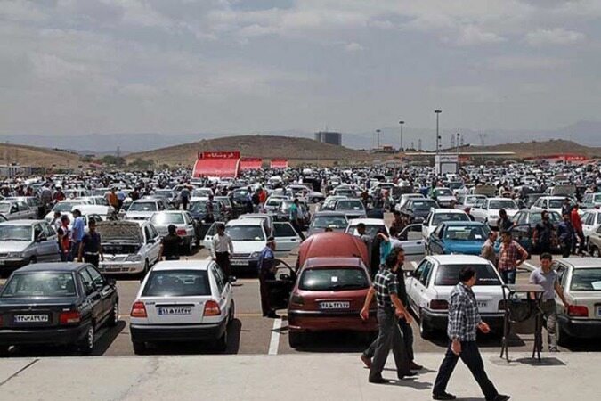 قیمت های جدید خودرو فردا اعلام می شود/ رشد قیمت محصولات ایران خودرو کمتر از سایپا 