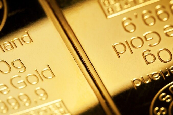 افزایش هر انس طلا تا ۱۹۰۰ دلار