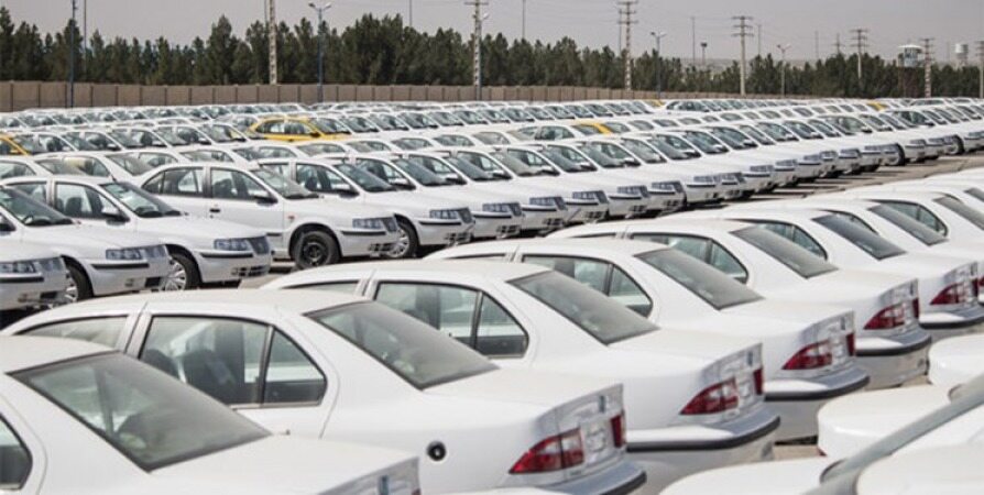 خودروسازان 30 درصد تولید امسال را به مشتریان تحویل نداد‌ه‌اند