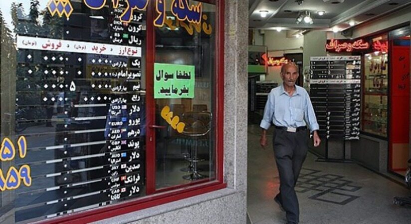 بخشنامه جدید برای صرافی‌ها/ خرید و فروش ارز خارج از سنا غیرقانونی است؛ انجام معاملات حواله ارزی فقط با نیما