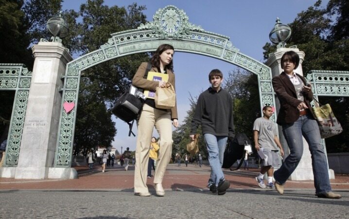 دانشجویان خارجی از آمریکا دیپورت می‌شوند