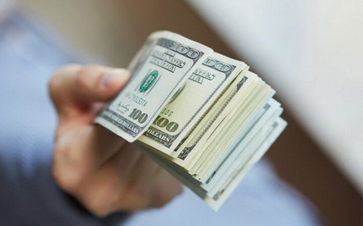 دلار در صرافی ملی وارد کانال 23000 تومان شد/نرخ رسمی ۲۴ ارز افزایش یافت