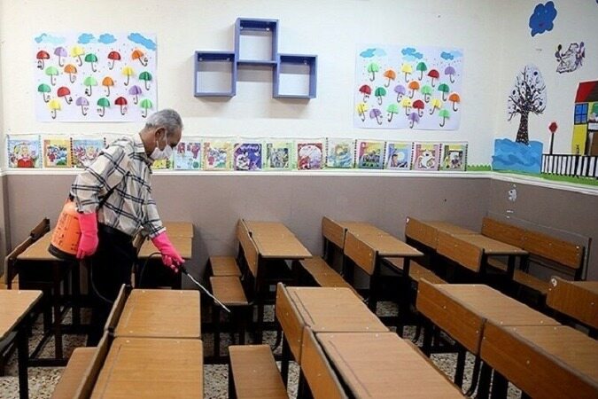 مخالفت ستاد کرونای تهران با بازگشایی حضوری مدارس و دانشگاه‌ها در پاییز