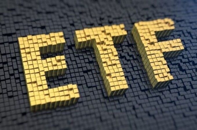 جهانگیری مصوبه افزایش سقف سرمایه‌گذاری در صندوق‌های ETF را ابلاغ کرد
