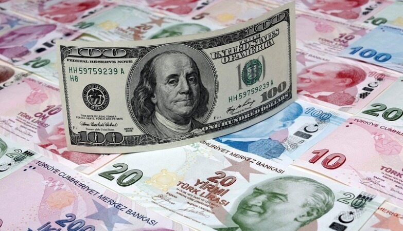 ریزش گسترده لیر تب نگهداری دلار در ترکیه را بالا برد