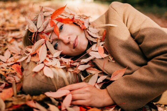 چگونه از پاییز لذت ببریم و افسردگی پاییزی را درمان کنیم؟