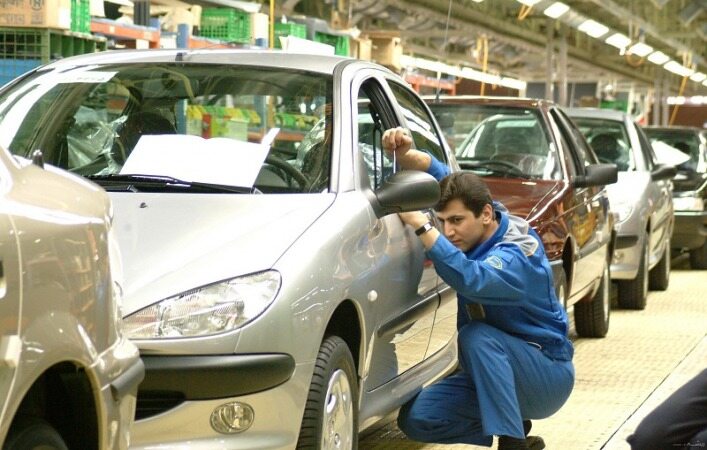 دست‌های مافیایی صنعت خودرو با بازار چه کرد؟