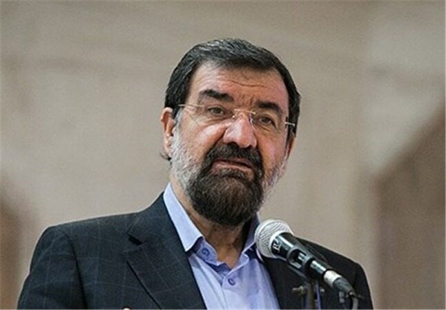 رضایی: رئیس جمهور آمریکا باید از ملت ایران عذرخواهی کند
