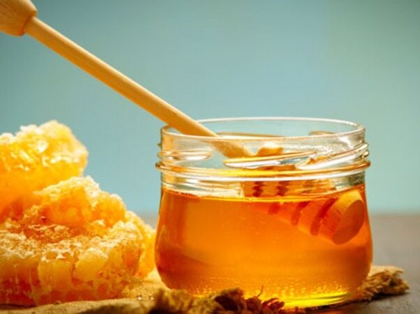 10 ترکیب عجیب از عسل که هیچ وقت سراغشان نمی روید