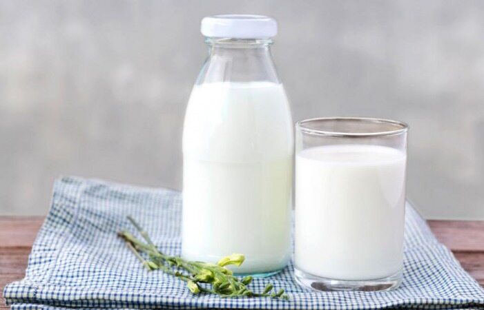بهترین جایگزین شیر برای افرادی که از خوردن شیر دل درد می گیرند چیست؟