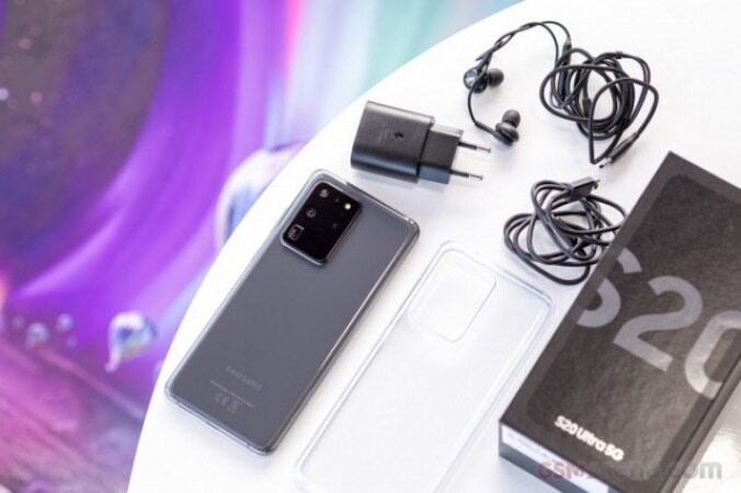 یک گزارش ادعا میکند که  همه مدل های Galaxy S21 سامسونگ بدون شارژر ارسال می شوند!