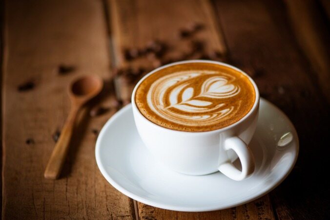 اگر حافظه قوی می خواهید صبح ها به جای چای، قهوه بنوشید