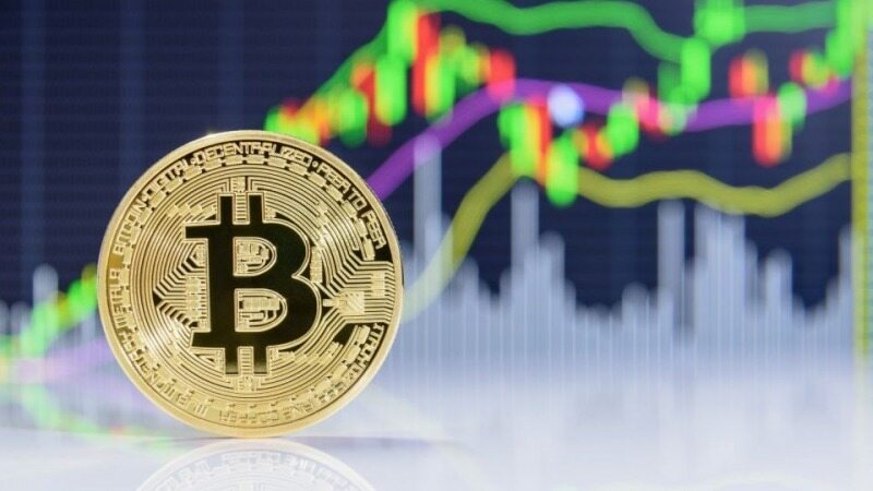 برای اولین بار در تاریخ /بیت کوین بر فراز قله ۲۳ هزار دلار