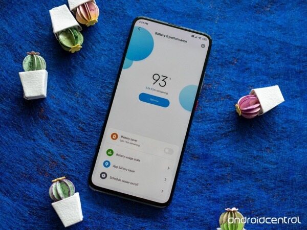 POCO F2 ارزان تر ، اما حرفه ای تر !