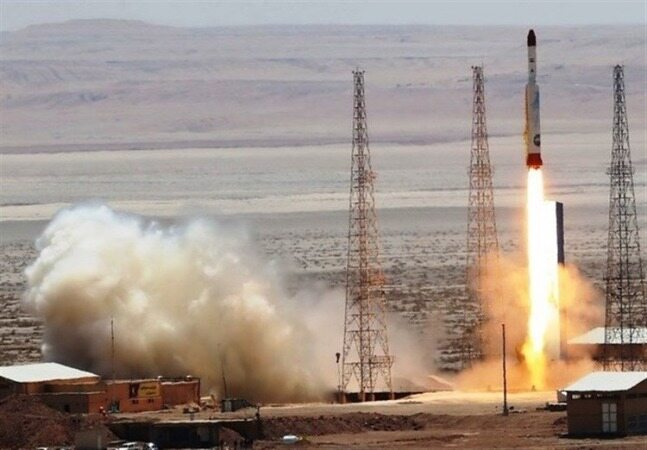 جدیدترین ماهواره‌بر سوخت جامد ایران با نام ذوالجناح آزمایش شد