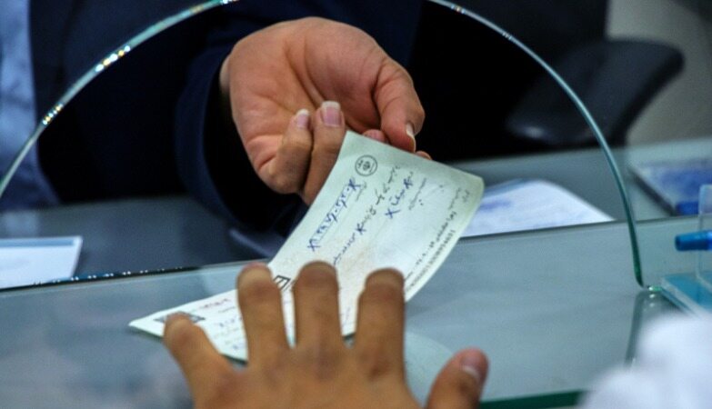 تعداد و مبلغ چک‌های برگشتی بیشتر شد