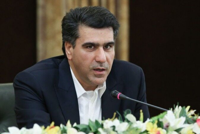 واکنش معزی به هتاکی علیه رییس جمهور در راهپیمایی ۲۲بهمن