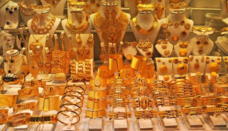 ریزش قیمت طلا و سکه در اولین روز اسفند ماه