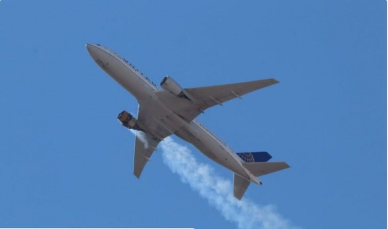 هواپیمایی که در آسمان سوخت + عکس