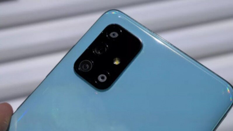 اطلاعاتی گوشی Galaxy A72 سامسونگ لو رفت+جزئیات