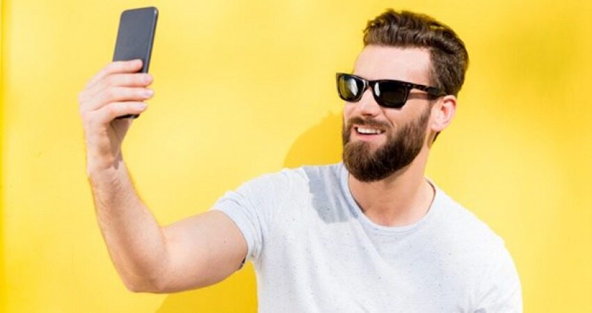 اینستاگرام استیکرهای زیرنویس دار برای استوری ها ارائه می کند!