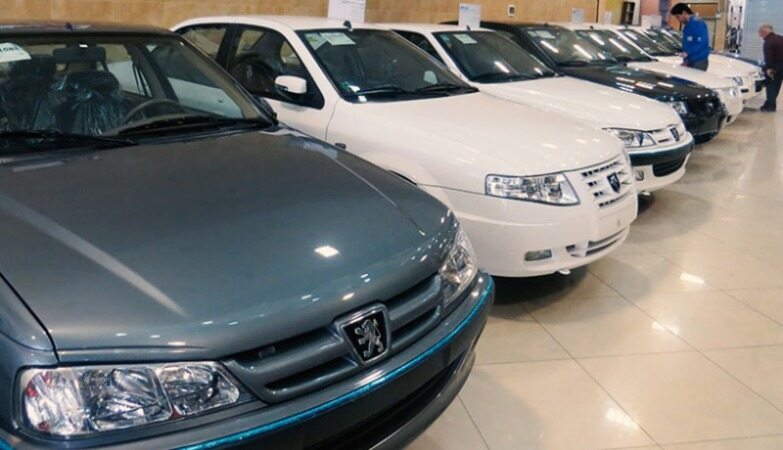 اولین قیمت خودرو در سال ۱۴۰۰ اعلام شد