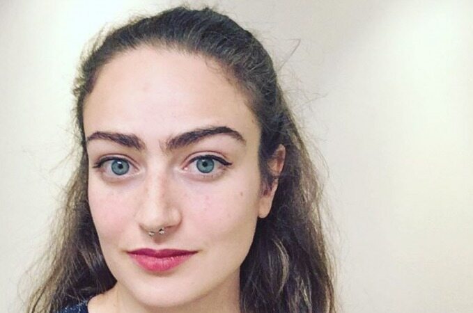 این زن برای یک سال موهای صورت خود را اصلاح نکرد+عکس