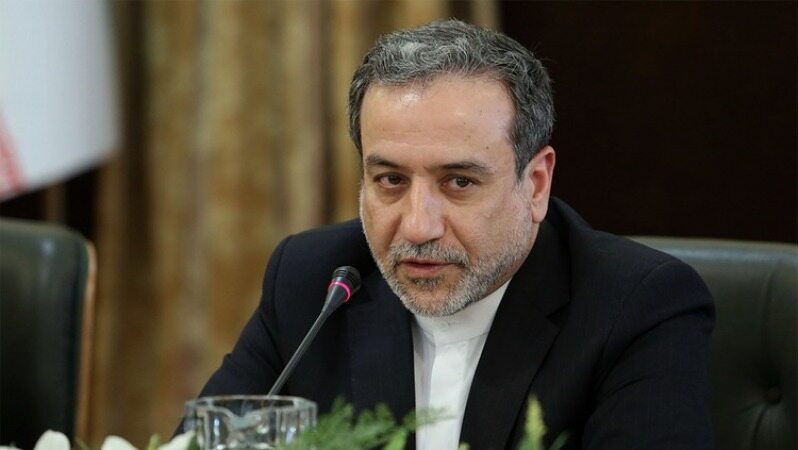 عراقچی: اخبار منتشر شده منتسب به منابع آگاه فاقد اعتبار است