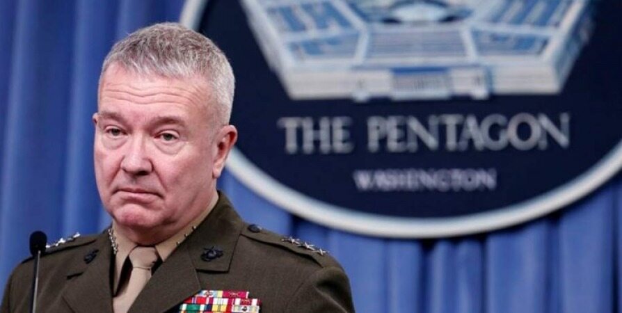 فرمانده تروریست‌های سنتکام: در حال حاضر خروج از عراق را پیش‌بینی نمی‌کنیم
