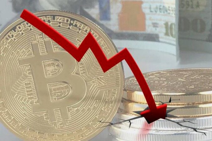 سقوط ارزش بیت کوین به زیر ۵۰ هزار دلار