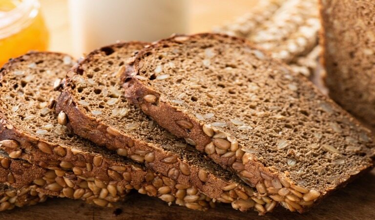 5 راهی که خوردن نان می تواند به شما در لاغری کمک کند