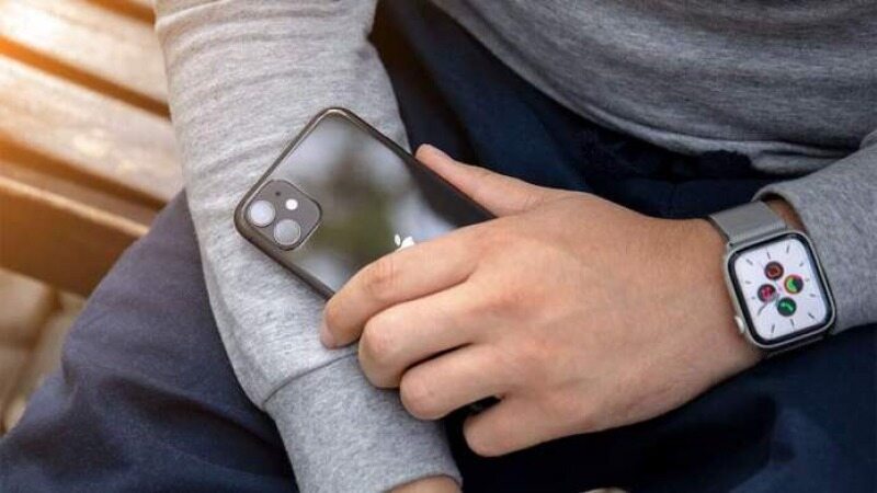 چگونه قفل آیفون و مک خود را با استفاده از اپل واچ باز کنیم؟