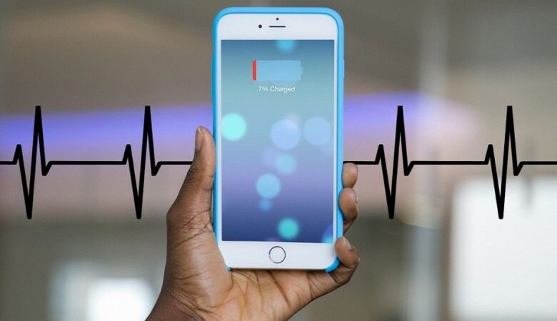 این برنامه ها قاتل عمر باتری موبایل شما هستند