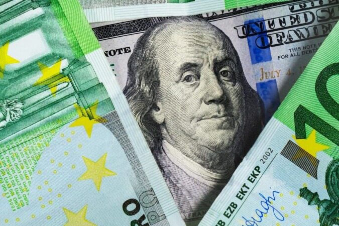 قیمت دلار و یورو در بازارهای مختلف 18 خرداد 1400