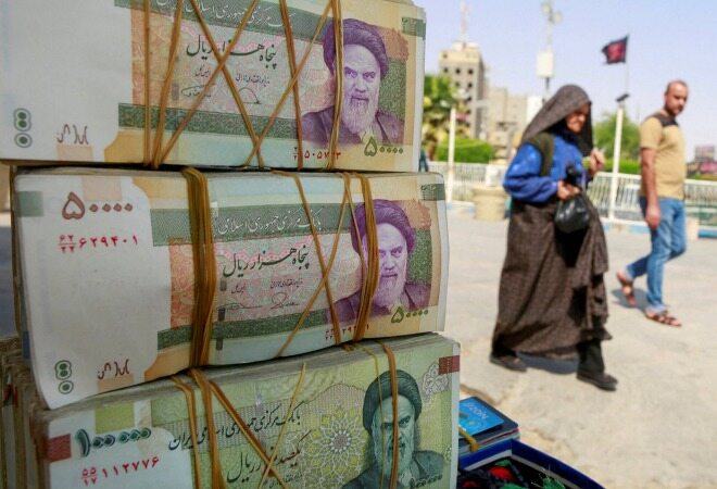 ایران تا سال ۲۰۲۶ میلادی، غرق در بدهی خواهد بود!