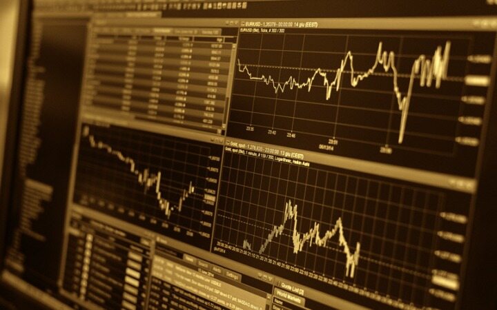 سقوط قیمت طلا با باز شدن بازار ها از صبح امروز