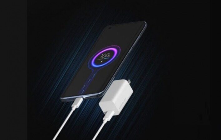 جزییاتی از شارژر ۲۰۰ واتی HyperCharge شیائومی 