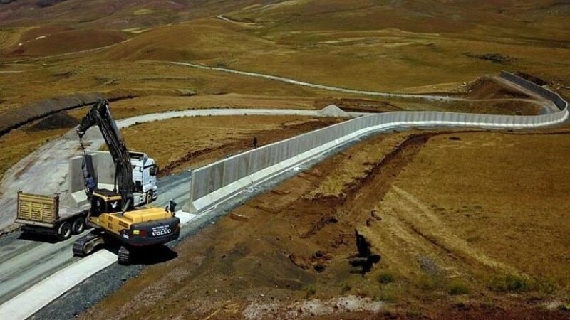 ترکیه در مرزش با ایران دیوار بتنی می‌کشد