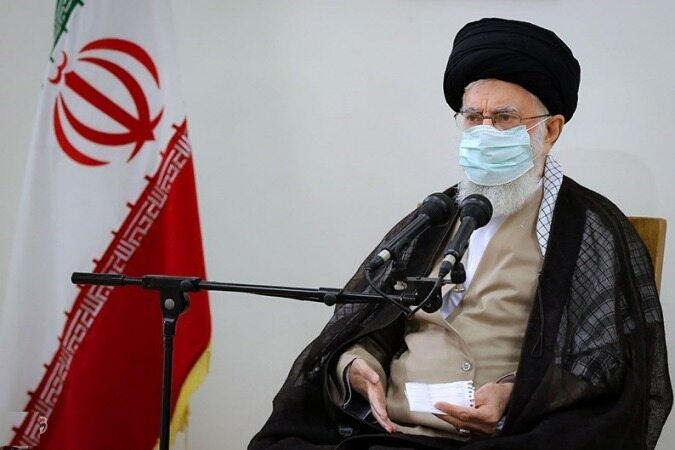 امام خامنه ای: اگر به توصیه‌ها نسبت به آب خوزستان توجه می شد، حالا این اشکالات را نداشتیم