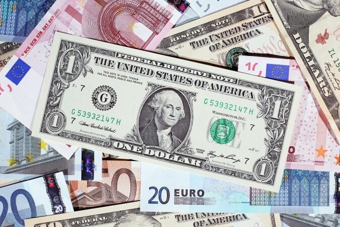 قیمت دلار و یورو در بازارهای مختلف 5 مرداد 1400