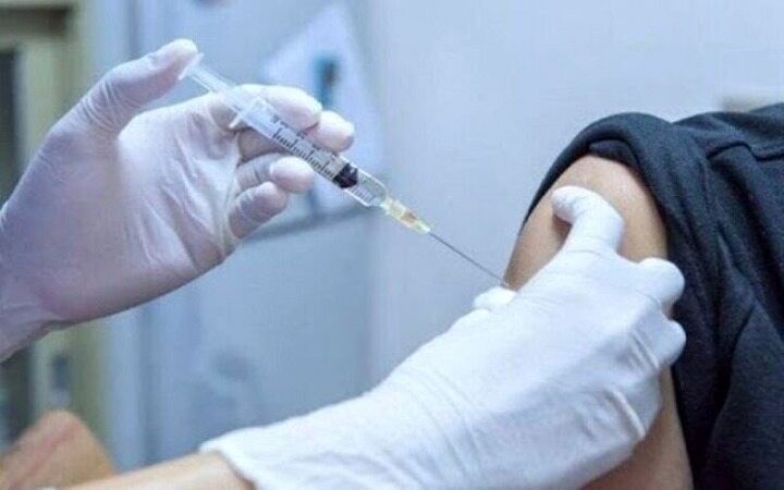 تزریق دُز سوم آسترازنکا باعث بروز لخته خون نمی‌شود